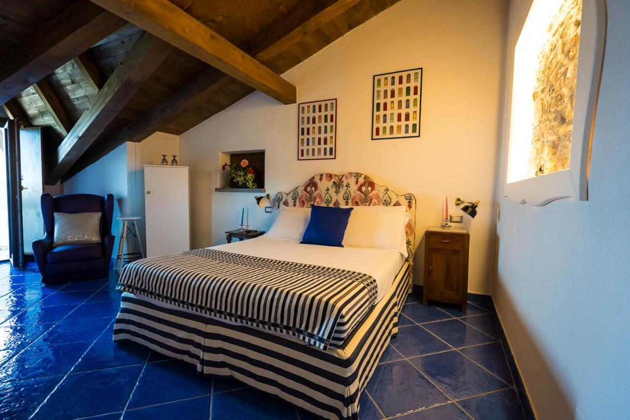 Ispani Inn Resort Eksteriør bilde